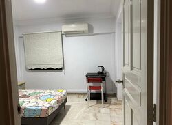 Blk 580 Hougang Avenue 4 (Hougang), HDB 5 Rooms #574565941